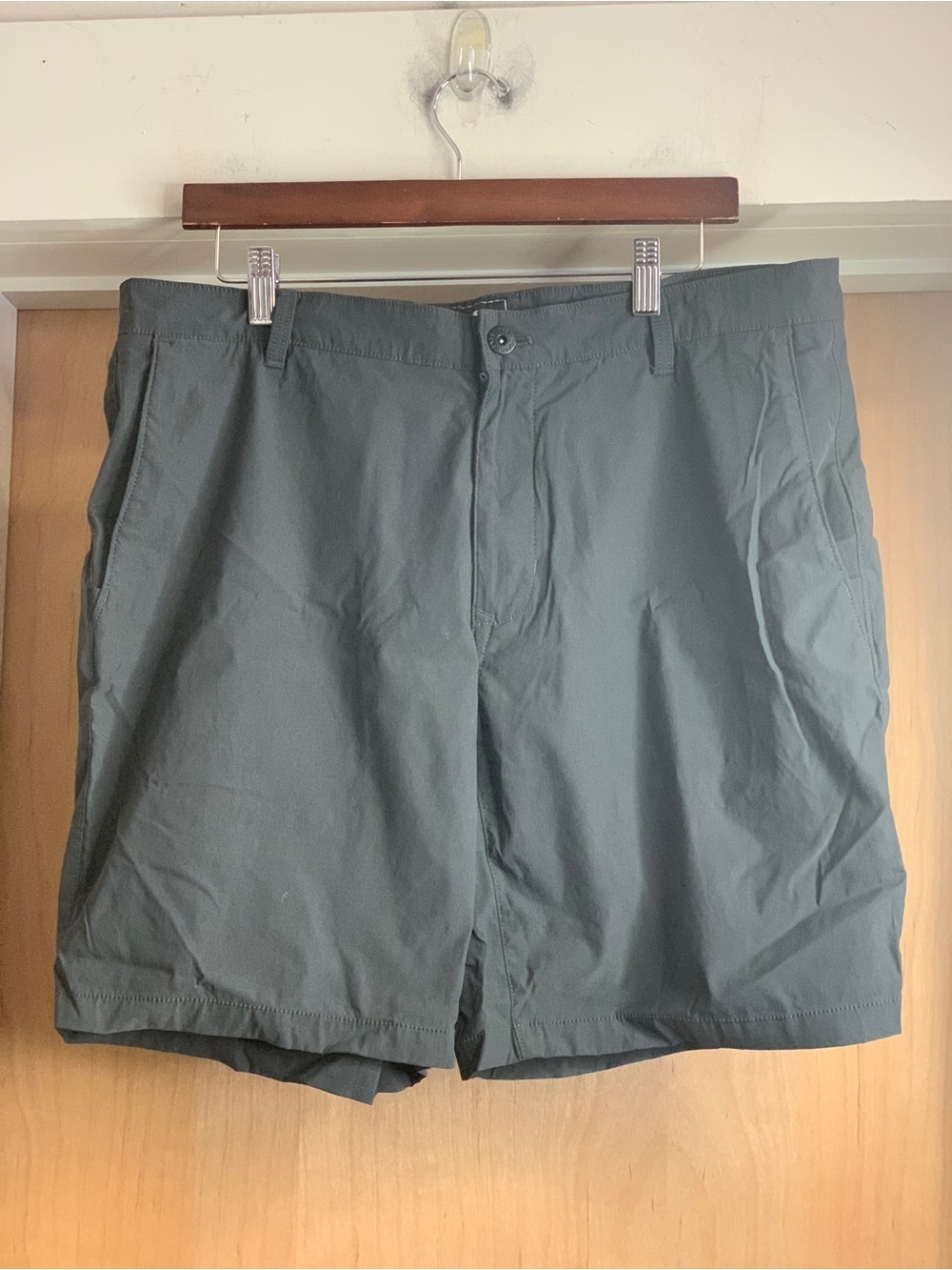 The North Face Men's Casual Shorts - Dark Grey Size-36 Country Club